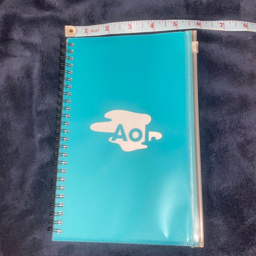 Y2K AOL Blue Notebook and Multicolor Game Pens - Picture 7 of 8